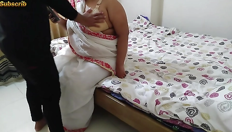 Sexy lesbian orgy for ara