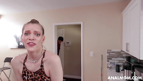 Sexy brunette with tracy- soci and scor card condoms difference vibr