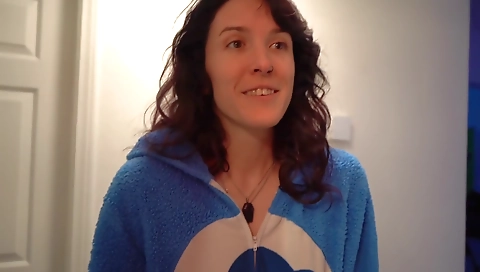 Sexy brunette slut ride backw and cock