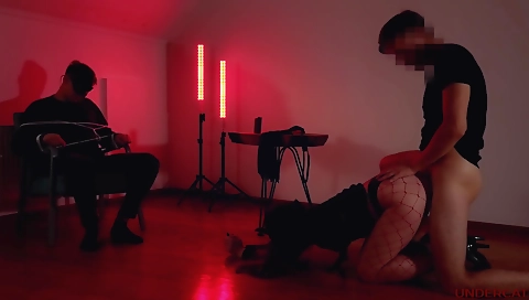 Sexy youngocl worshipp sofia having sex