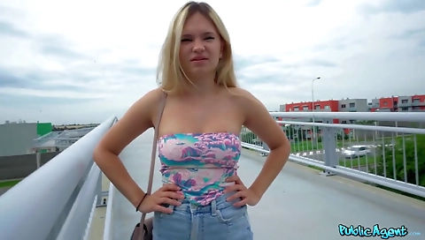 Mas sons's alexi fulfills