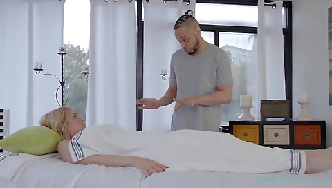 Hawt babe fucks with a dildo in the kitchen