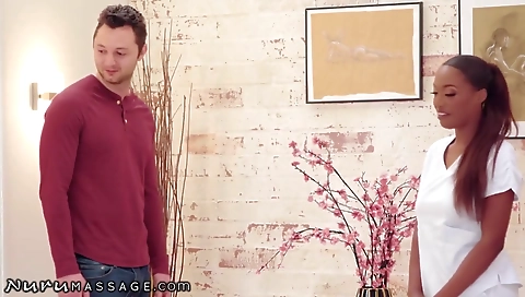 Hotest pornstar nad cock / taxi vito seiner nylonscreen lightfairy carla